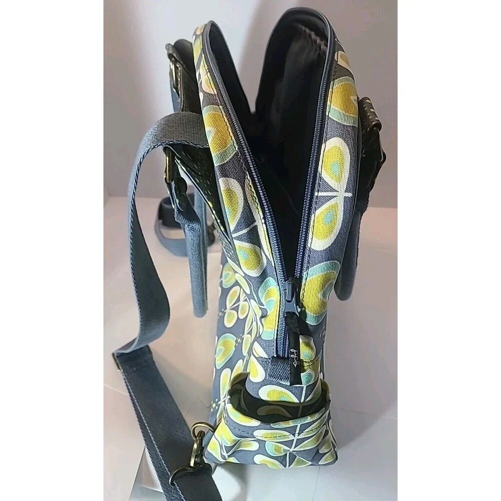 Petunia Pickle Bottom Sashay Satchel Backpack Diaper Bag Gray Blue Floral